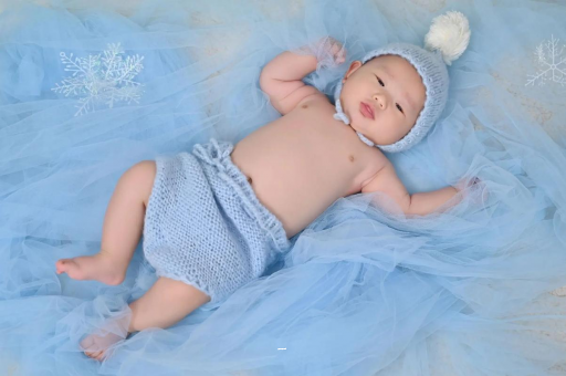 安达摸孕妇肚子沾喜气